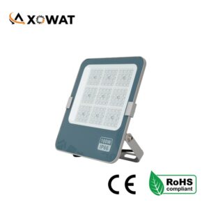 Projecteur LED extérieur 100W, indice de protection IP66, certifié CE et RoHS de la marque AXOWAT.
